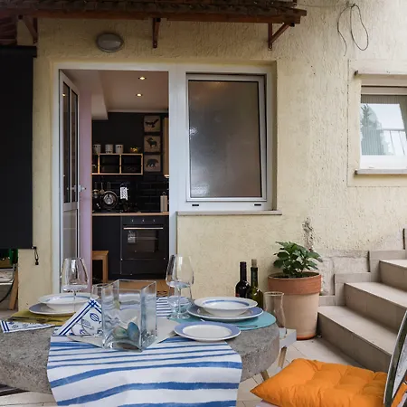 アパート Bonlux ドゥブロブニク